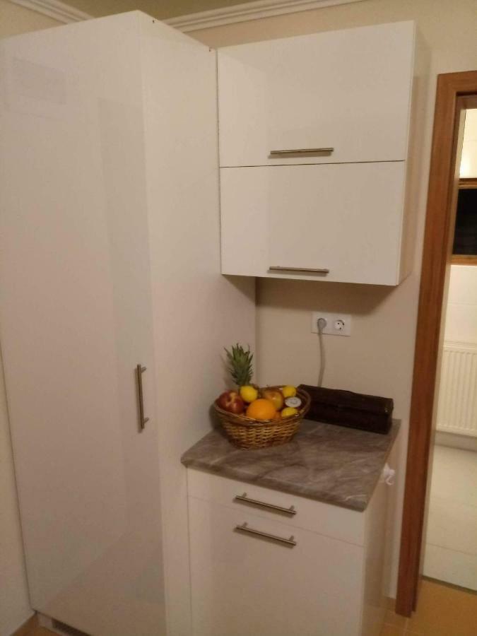 Limonade Apartman Ac Agard Elmenyfuerdo Mellett Gardony Exterior photo